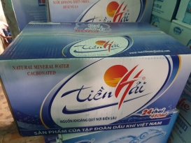 Giao Nước Khoáng Tiền Hải Mặn bổ sung ga Tại Đông Anh
