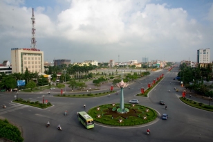 Nước Khoáng Evian Nhập Khẩu Pháp ở Hưng Yên